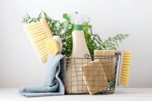 Green Cleaning Products: There Are Pros and Cons – Learn Them All